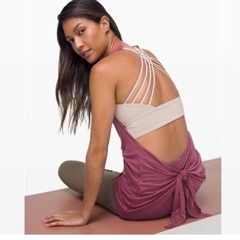 Lulu lemon active top
